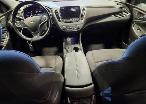 2018 Chevrolet Malibu Lt z USA, uszkodzony, nr VIN 1G1ZD5ST1JF156961